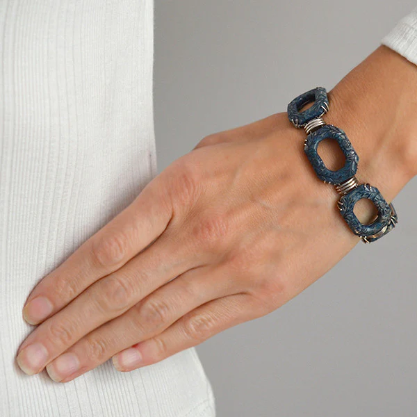 Art Deco Sterling & Carved Dyed Agate Link Bracelet - Image 6