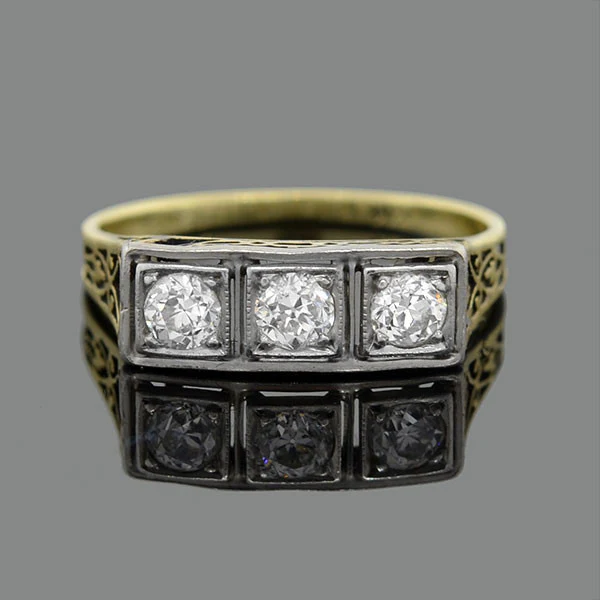 Edwardian 14kt Mixed Metals Diamond 3-Stone Filigree Ring .30ctw - Image 3