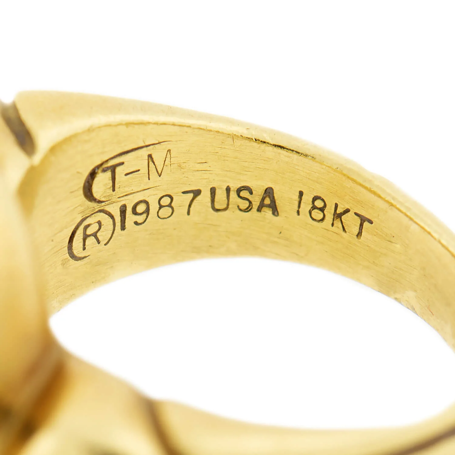 Estate VAHE NALTCHAYAN 18k Carved Onyx Intaglio Ring - Image 6