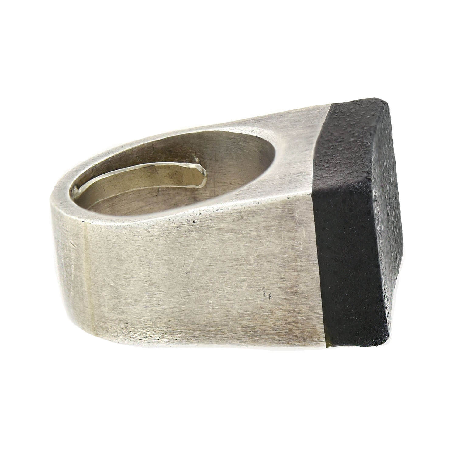 GUCCI Vintage Large Sterling Silver + Rubber Ring - Image 3