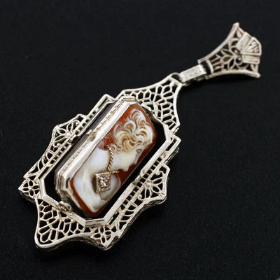 Late Art Deco 14kt Rock Quartz & Cameo Flip Pendant - Image 6