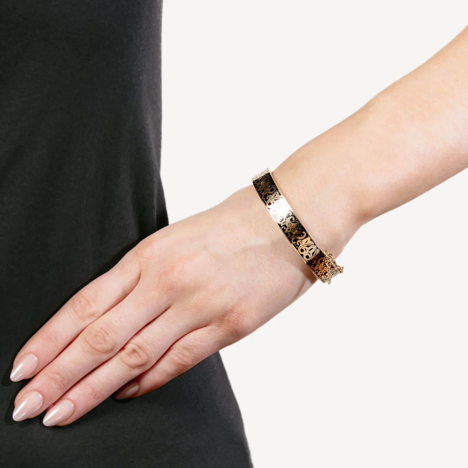 Victorian 14k Enameled Hinged Bangle - Image 7